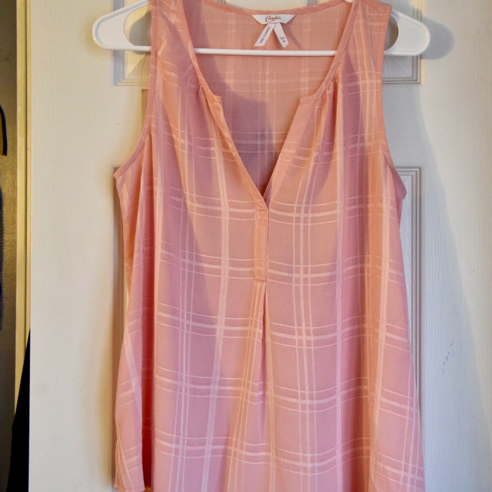Light pink Candie’s shirt. (Worn once)